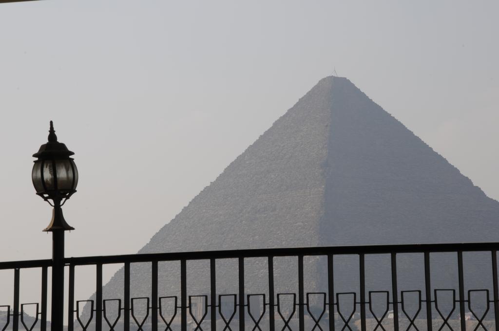Tiba Pyramids Hotel Giza Quarto foto